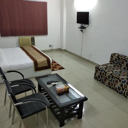 The Radiance Suites And Apartment New Delhi Luaran gambar