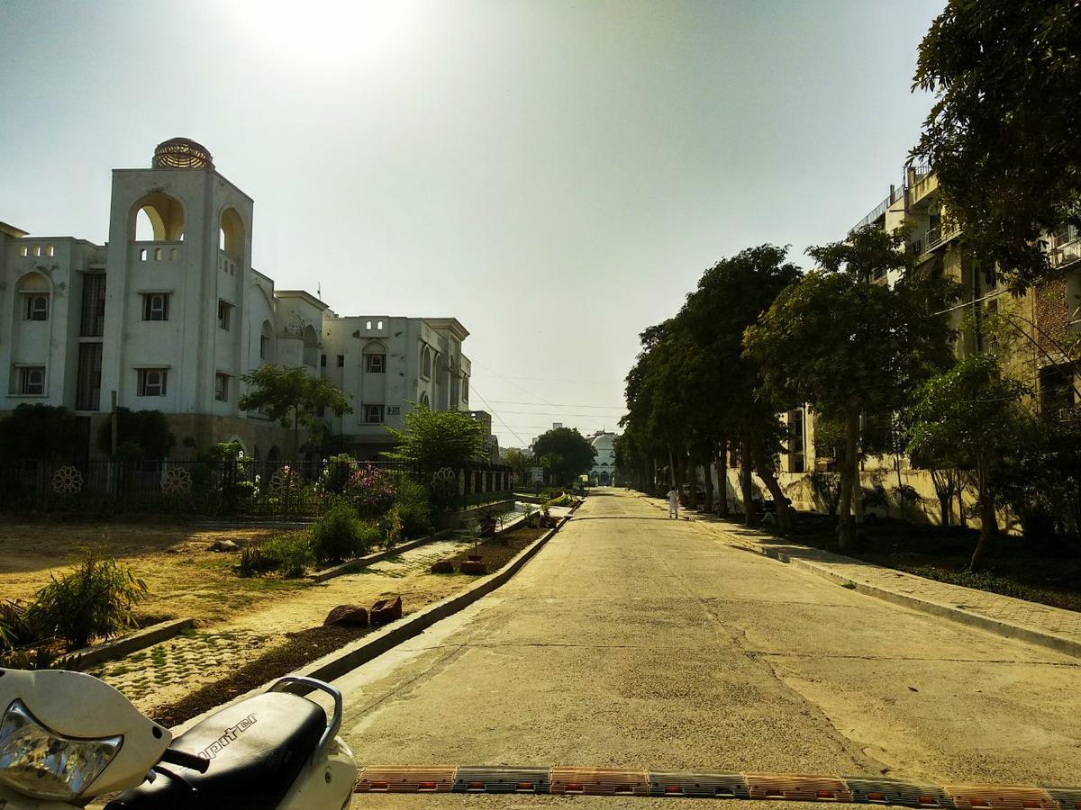 The Radiance Suites And Apartment New Delhi Luaran gambar