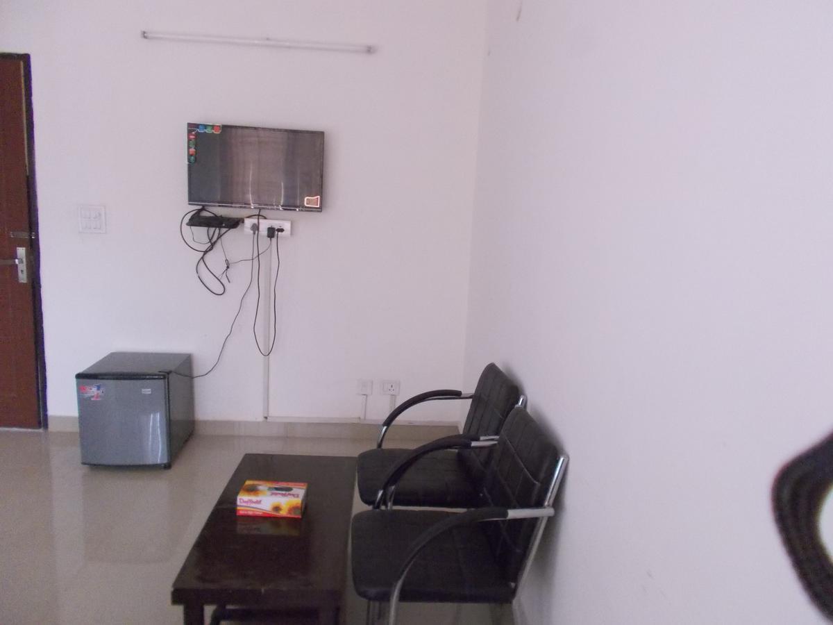 The Radiance Suites And Apartment New Delhi Luaran gambar