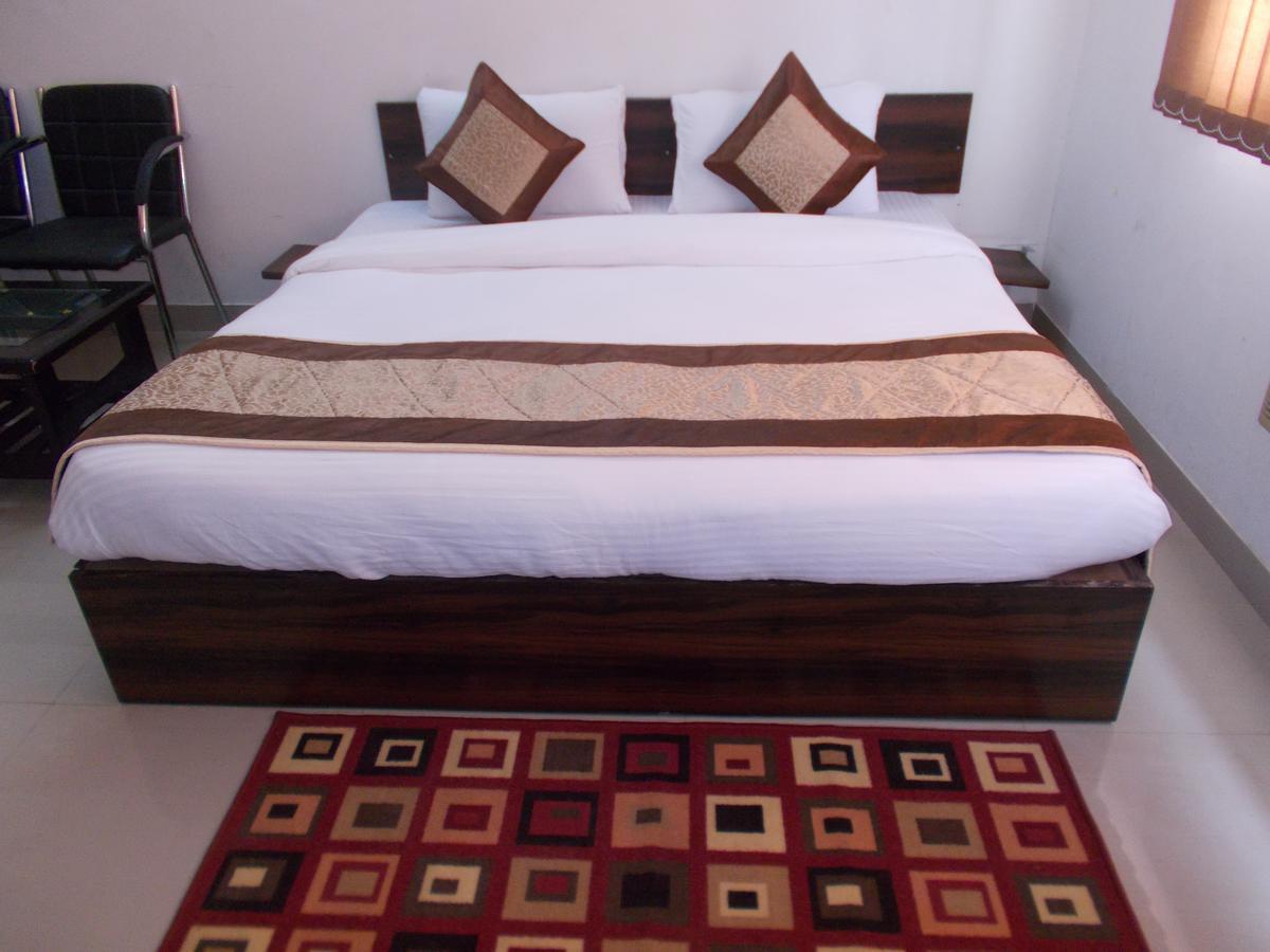 The Radiance Suites And Apartment New Delhi Luaran gambar